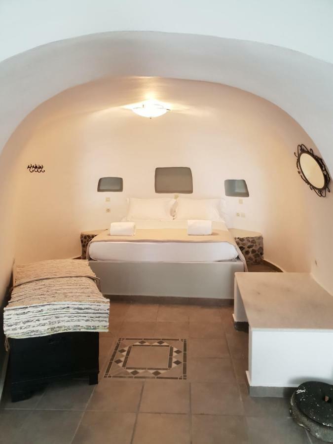 FoinikiáCave House Martrona别墅 外观 照片